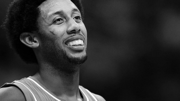 Josh Childress explica o quanto um jogador realmente recebe ao assinar um contrato na NBA