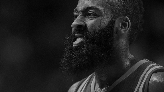 James Harden entra pra história ao marcar 56 pontos e dar 13 assistências