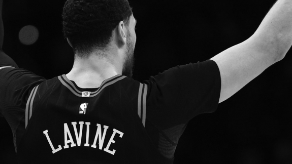 NBA: Bulls precisa resolver o contrato de Zach LaVine com urgência