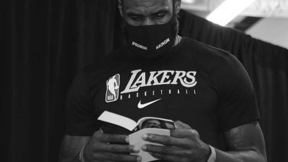 NBA: 5 livros imperdíveis sobre basquete que você precisa ler