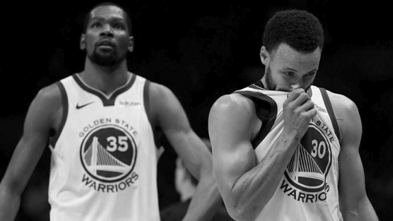 NBA: Stephen Curry é super honesto sobre como foi dividir os holofotes com Kevin Durant no Warriors