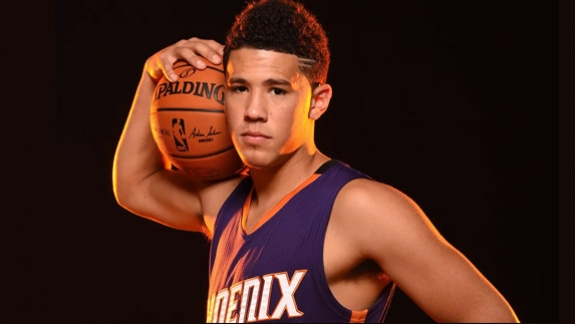 Os 29 pontos de Devin Booker no último período de jogo
