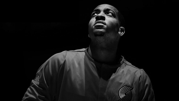 Você sabia que C.J. McCollum tem um segundo emprego?