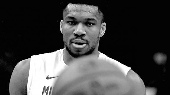 NBA: Giannis Antetokounmpo pode pedir para ser trocado pelos Bucks