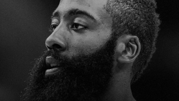 James Harden faz sua estreia na Drew League