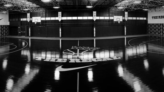 A espetacular quadra 'The Regal' em Londres