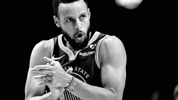 Stephen Curry manda recado pro resto da NBA antes da estreia do Warriors
