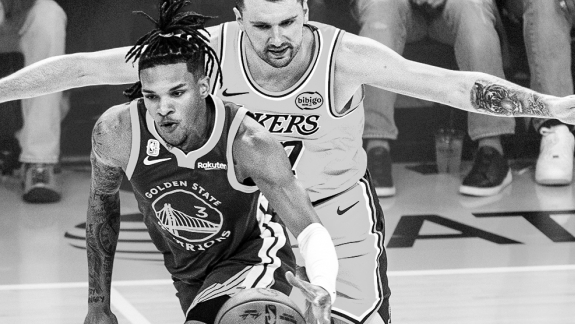 O calouro do Warriors que surpreendeu na estreia contra o Lakers