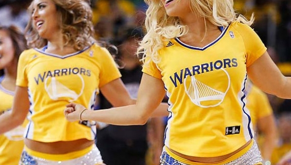 Cheerleaders: Golden State Warriors